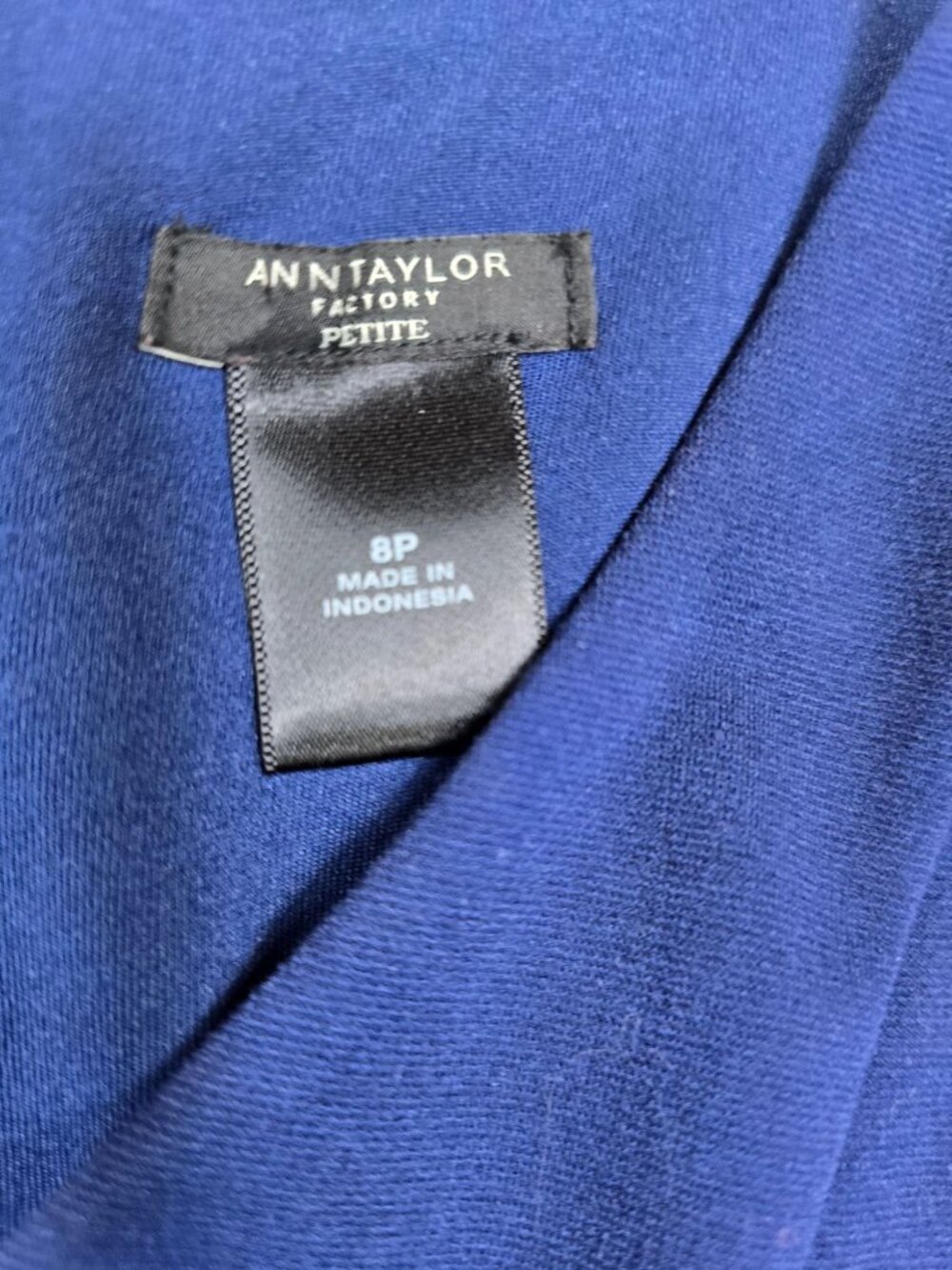 Ann Taylor 8P Factory Petite Navy Blue Sleeveless Sheath Dress - Picture 2 of 5